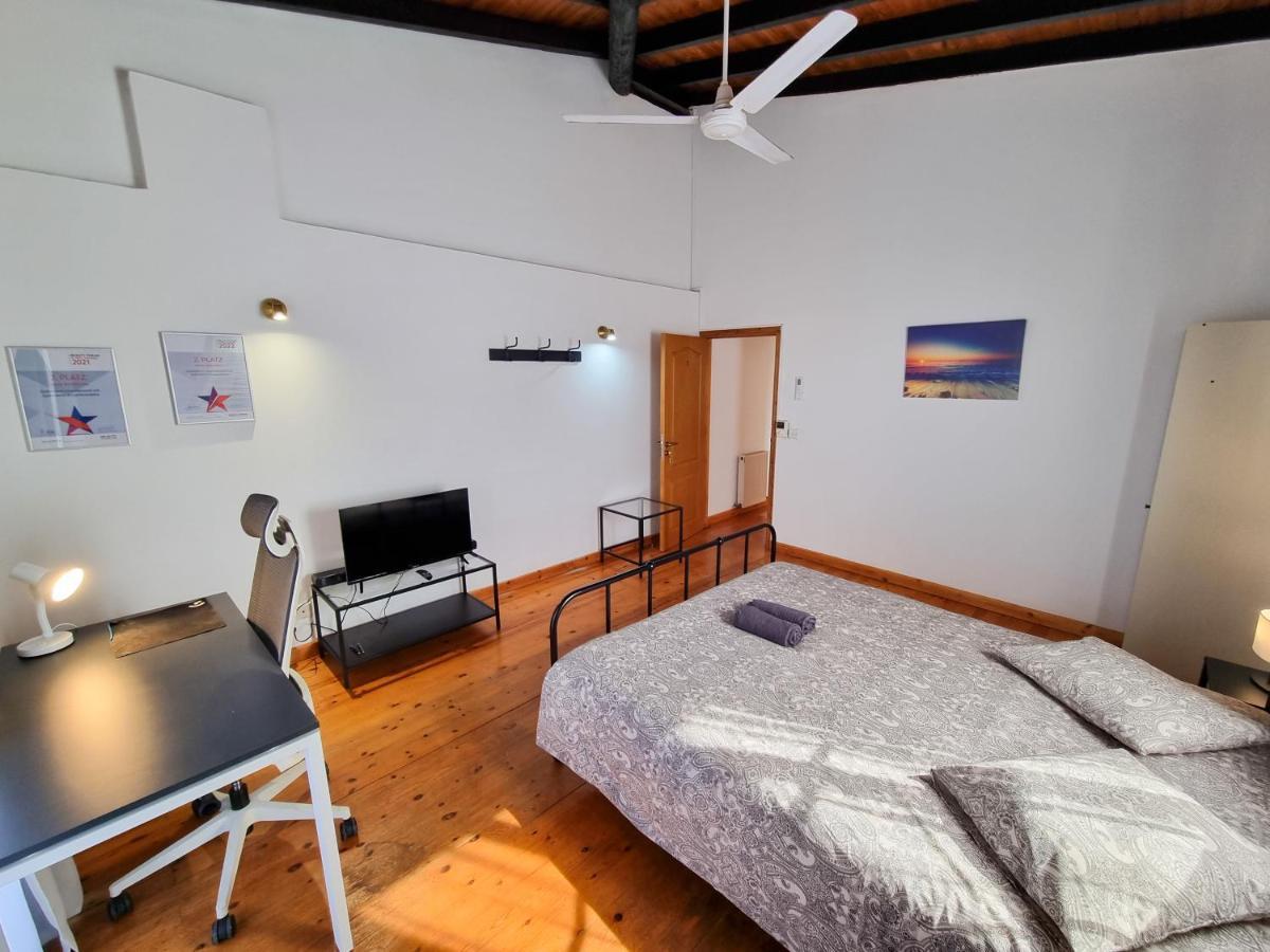 Mountains Retreat Rooms & Suites Agios Theodoros Esterno foto