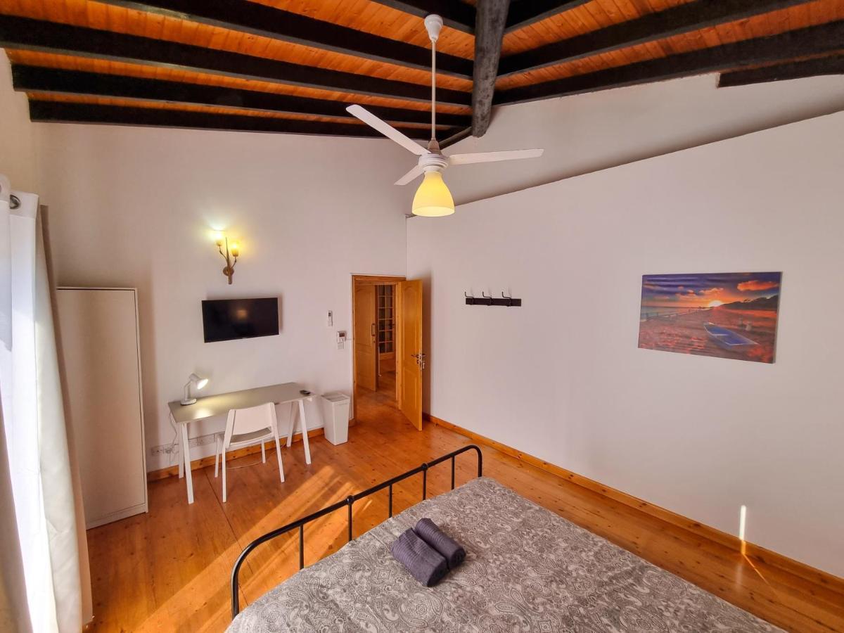 Mountains Retreat Rooms & Suites Agios Theodoros Esterno foto