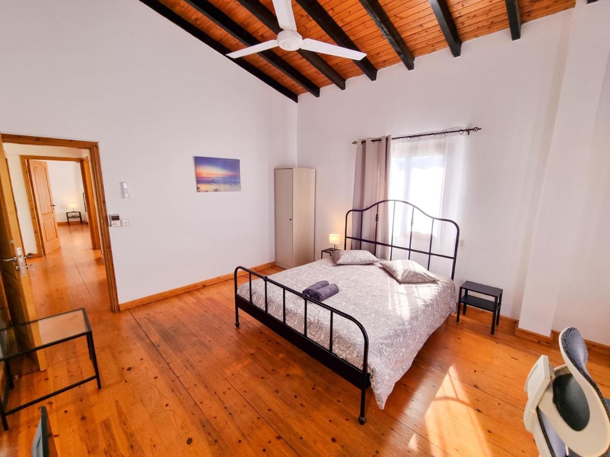 Mountains Retreat Rooms & Suites Agios Theodoros Esterno foto