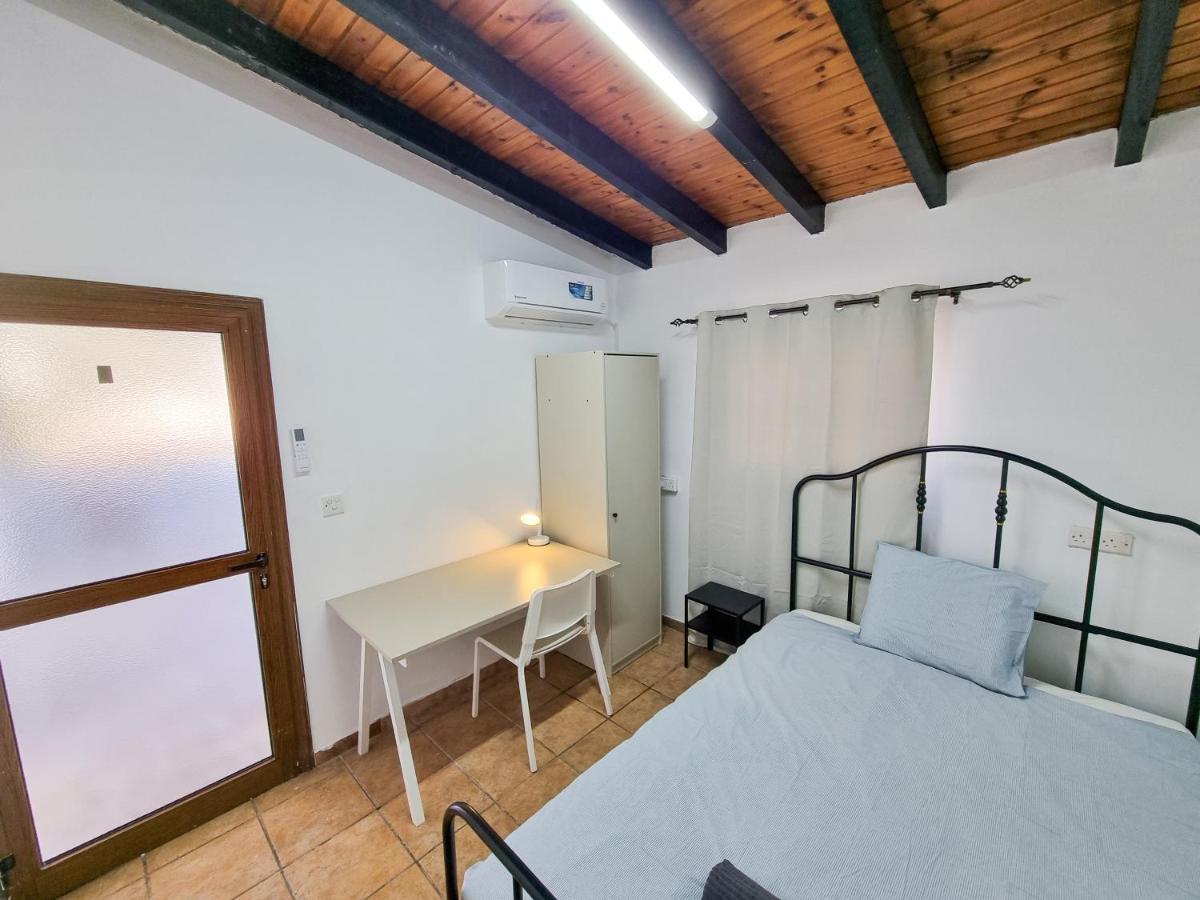 Mountains Retreat Rooms & Suites Agios Theodoros Esterno foto